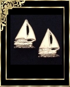 DISL2589 Sailing Boat Book Ends (Pair)