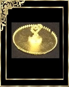 DJ063 Gold Tray W/Heart Handle